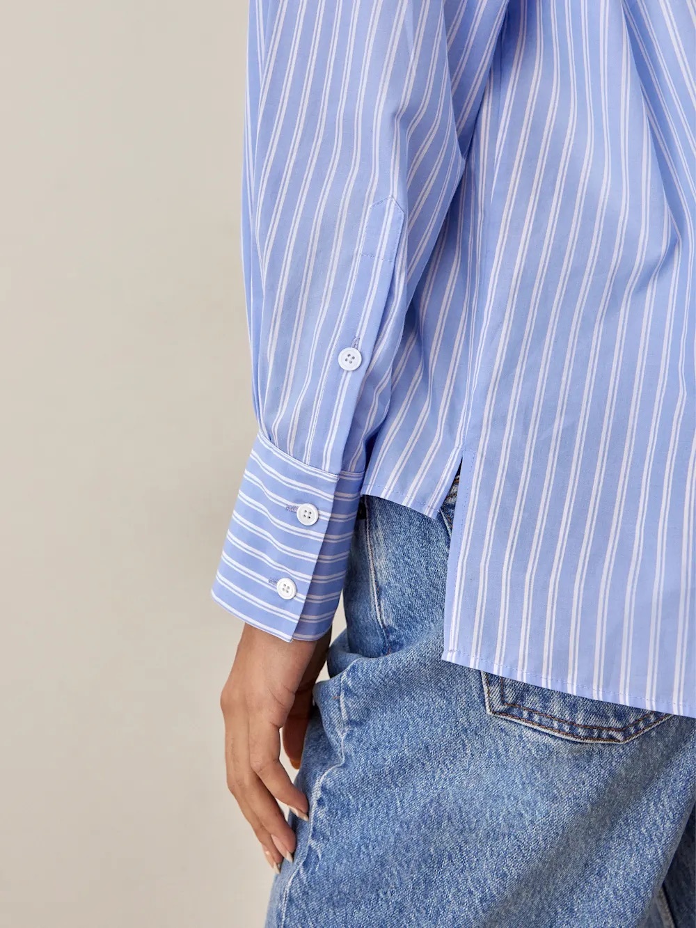 Reformation Elinor top 4 blue striped